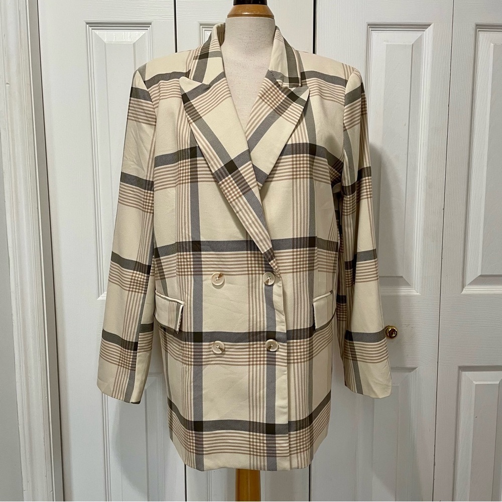 Masion D’Amelie Beige Plaid Women's Blazer